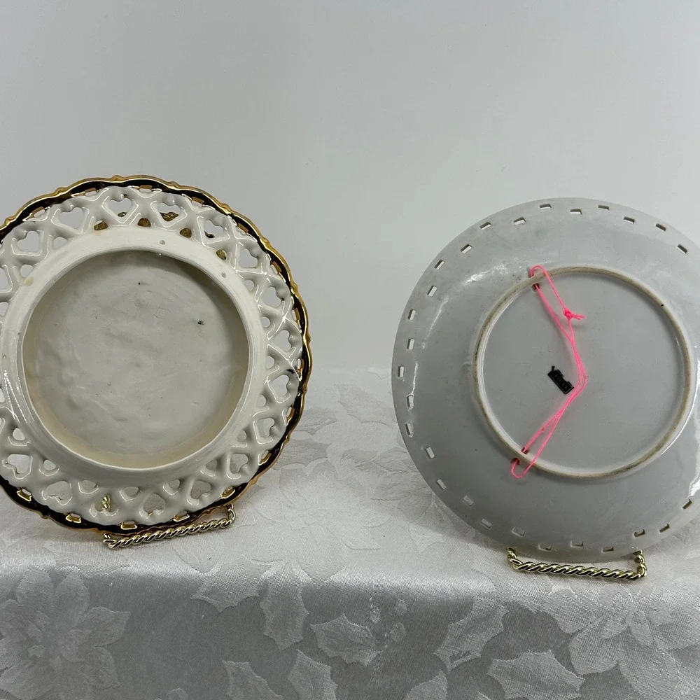 Vintage Decorative Pierced Plate White Gold Fruit Floral Reticulated Plate Wall